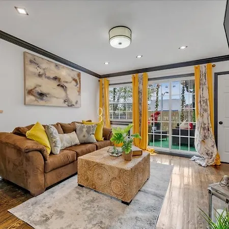 Brooklyn Way Apartment